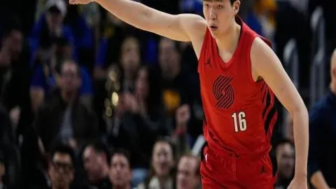 姆巴佩回应加盟皇马传闻：巴黎合约在身，暂无离队计划